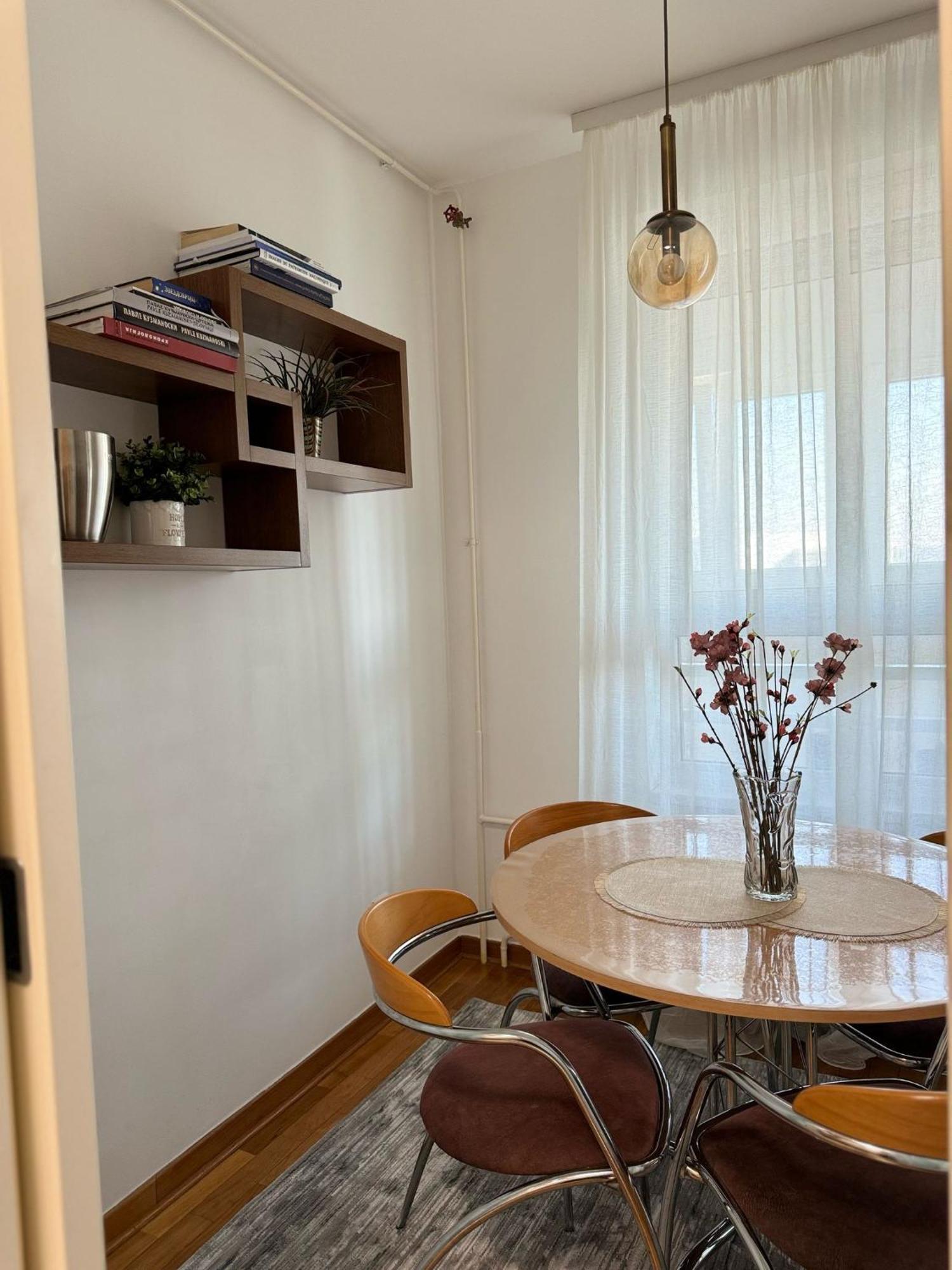 Manhattan Apartman Belvil Beograd Bagian luar foto